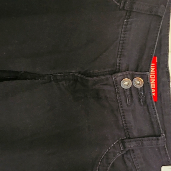 Black pants - Picture 4 of 4